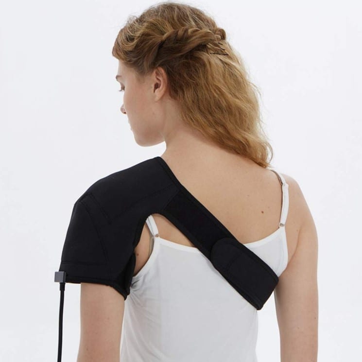 shoulder heat pad on girl back shoulder heat pad on girl back